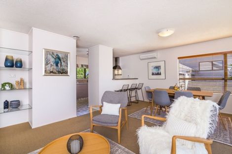 Photo of property in 3a Dorothy Drive, Acacia Bay, Taupo, 3330