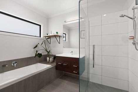 Photo of property in 25 Rakaia Way, Poraiti, Napier, 4112