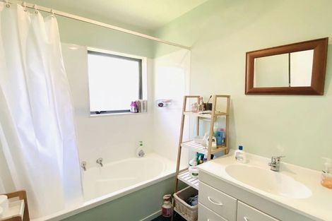 Photo of property in 7 Ring Lane, Paparangi, Wellington, 6037