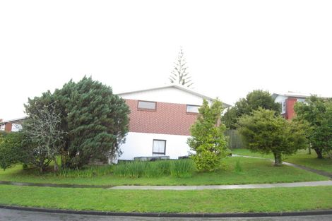 Photo of property in 27 Cheriton Road, Mellons Bay, Auckland, 2014