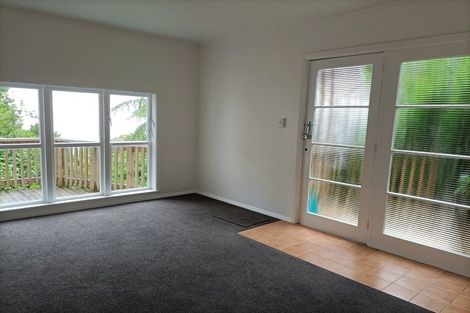 Photo of property in 54 Apuka Street, Brooklyn, Wellington, 6021