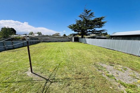 Photo of property in 8 Victor Street, Dannevirke, 4930