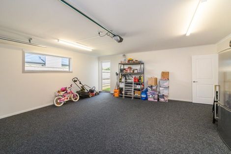 Photo of property in 2 Henty Lane, Marton, 4710