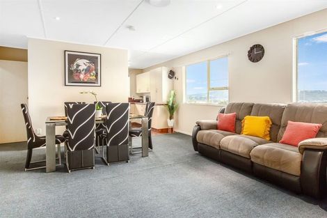 Photo of property in 88 Arahura Crescent, Waitangirua, Porirua, 5024