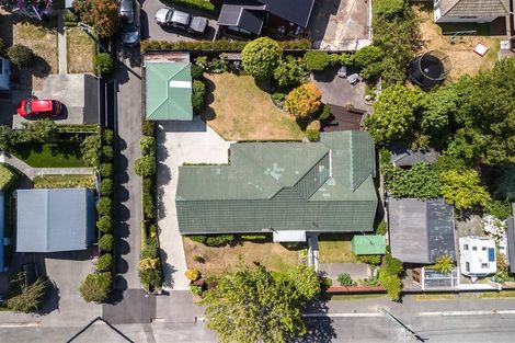 Photo of property in 37 Wai-iti Terrace, Burnside, Christchurch, 8052