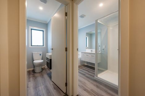 Photo of property in 40 Melksham Drive, Churton Park, Wellington, 6037