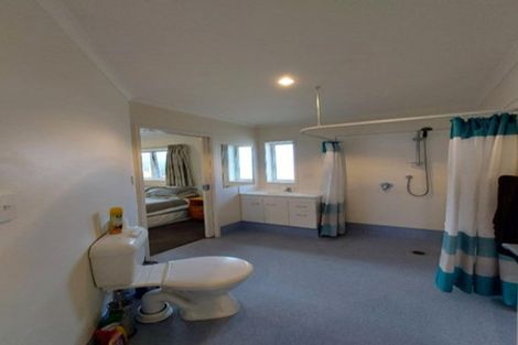 Photo of property in 33 Clemow Road, Fitzroy, New Plymouth, 4312