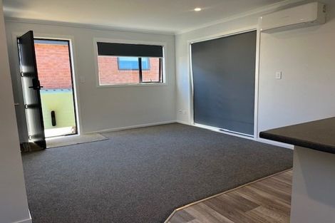 Photo of property in 10 Blanche Way, Half Moon Bay, Auckland, 2012