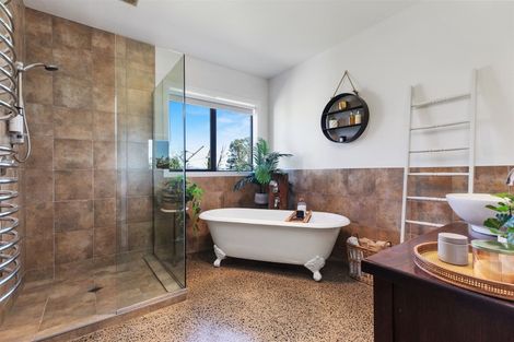 Photo of property in 73a Belk Road South, Omanawa, 3173