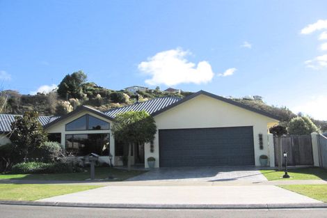 Photo of property in 46 Pukekura Place, Taradale, Napier, 4112