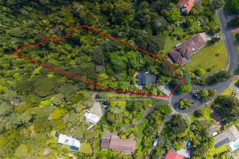 Photo of property in 19 Atarua Gardens, Waiatarua, Auckland, 0604