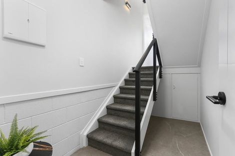 Photo of property in 1/237 Rangatira Road, Beach Haven, Auckland, 0626