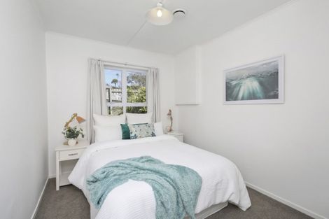 Photo of property in 66 Huatoki Street, Vogeltown, New Plymouth, 4310
