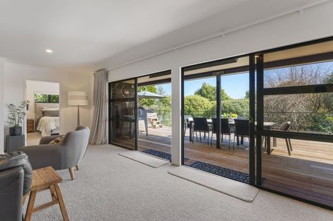 Photo of property in 40 Arrowsmith Avenue, Waipahihi, Taupo, 3330