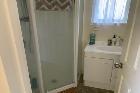 Photo of property in 2/22 Udall Place, Bucklands Beach, Auckland, 2014