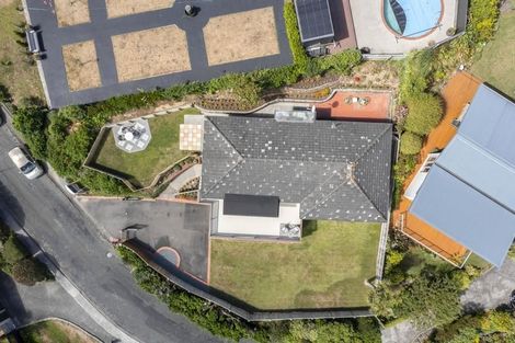 Photo of property in 77 Motuhara Road, Plimmerton, Porirua, 5026