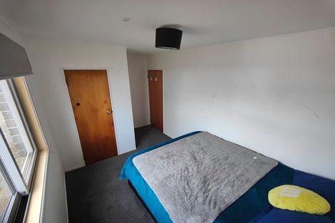 Photo of property in 2/19 Pirie Crescent, Moera, Lower Hutt, 5010