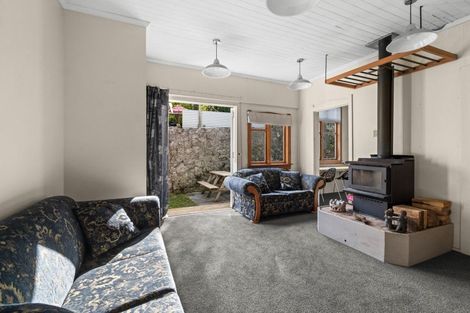 Photo of property in 43 Chaucer Road, Hospital Hill, Napier, 4110