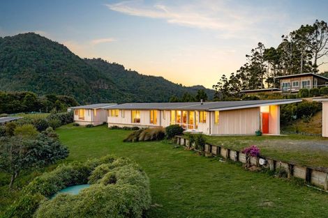 Photo of property in 38 Upland Road, Huia, Auckland, 0604