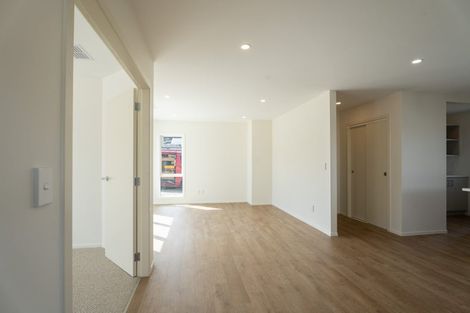 Photo of property in 7 Pine Hill Rise, Glenside, Wellington, 6037