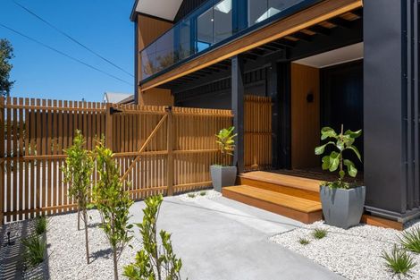 Photo of property in 96 Charles Street, Westshore, Napier, 4110