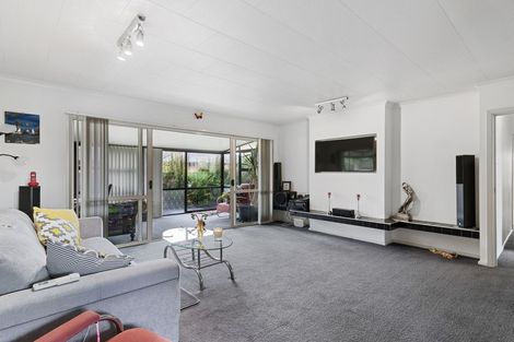 Photo of property in 5 Voss Street, Shirley, Christchurch, 8013