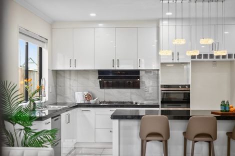 Photo of property in 13 Puoro Street, Flat Bush, Auckland, 2019