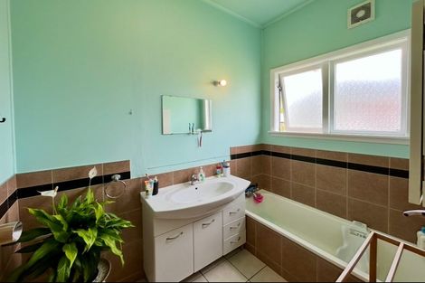 Photo of property in 814 Roberts Line, Bunnythorpe, Palmerston North, 4478