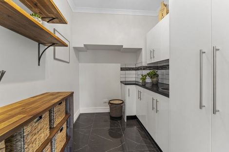 Photo of property in 15 Observatory Close, Whitby, Porirua, 5024