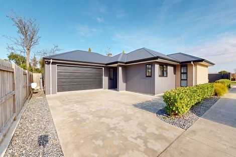 Photo of property in 166 Bridge Street, Bulls, 4818