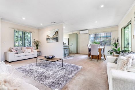 Photo of property in 2/38 Sandwich Road, St Andrews, Hamilton, 3200