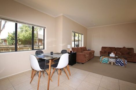 Photo of property in 80 Skip Lane, East Tamaki, Auckland, 2013