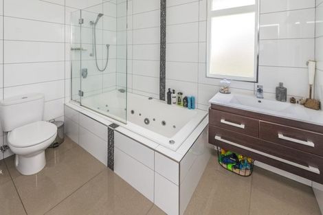 Photo of property in 4 Bute Place, Aramoho, Whanganui, 4500