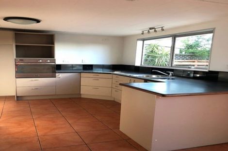 Photo of property in 635 Marine Parade, Napier South, Napier, 4110