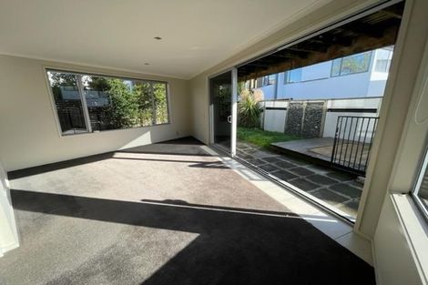 Photo of property in 2/348 Beach Road, Mairangi Bay, Auckland, 0630
