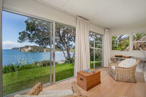 Photo of property in 24 Panorama Avenue, Ferry Landing, Whitianga, 3591