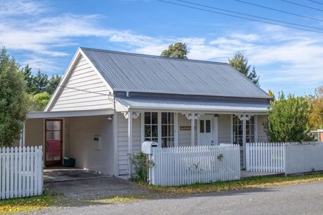 Photo of property in 12 Andersons Line, Clareville, Carterton, 5713