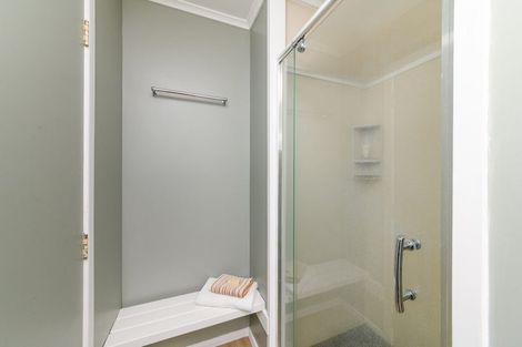 Photo of property in 5 Acacia Street, Kelvin Grove, Palmerston North, 4414