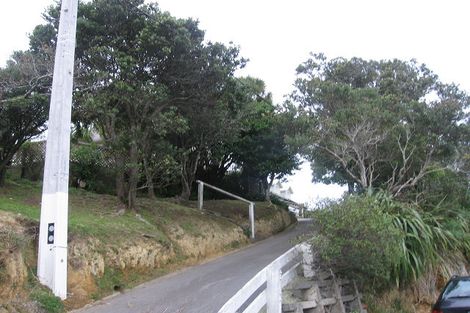 Photo of property in 109 Creswick Terrace, Northland, Wellington, 6012