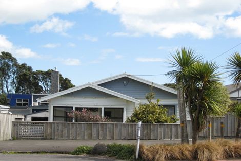 Photo of property in 30 Nobs Line, Strandon, New Plymouth, 4312