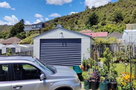 Photo of property in 33 Toomath Street, Naenae, Lower Hutt, 5011