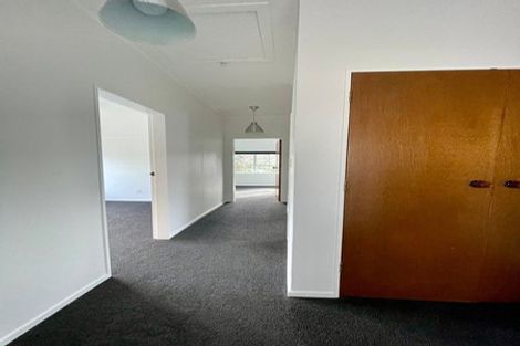 Photo of property in 18a Wai-iti Crescent, Woburn, Lower Hutt, 5010