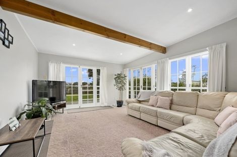 Photo of property in 42 York Street, Moera, Lower Hutt, 5010