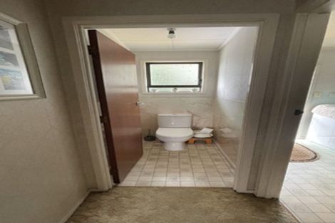 Photo of property in 10 Mildmay Road, Henderson, Auckland, 0610