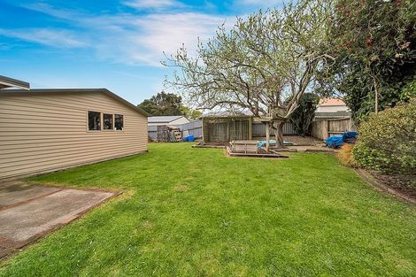 Photo of property in 70 Collins Street, Hawera, 4610