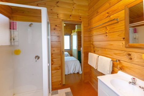 Photo of property in 46 Guthrie Crescent, Castlepoint, Tinui, 5889