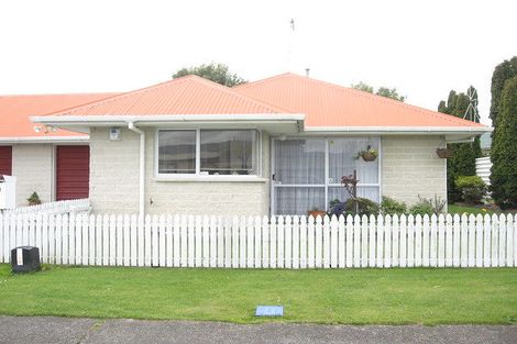 Photo of property in 1b Hendon Place, West End, Palmerston North, 4412