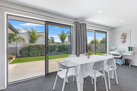 Photo of property in 27 Smith Street, Lepperton, New Plymouth, 4373