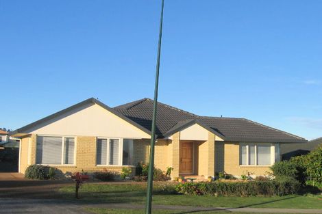 Photo of property in 17 Ardagh Place, Dannemora, Auckland, 2016