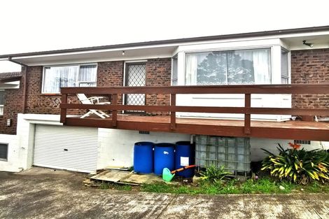 Photo of property in 1/5 Tirimoana Road, Te Atatu South, Auckland, 0602